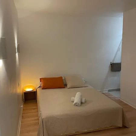 Apartman In The Heart Of Bayonne, Overlooking The Nive Bayonne